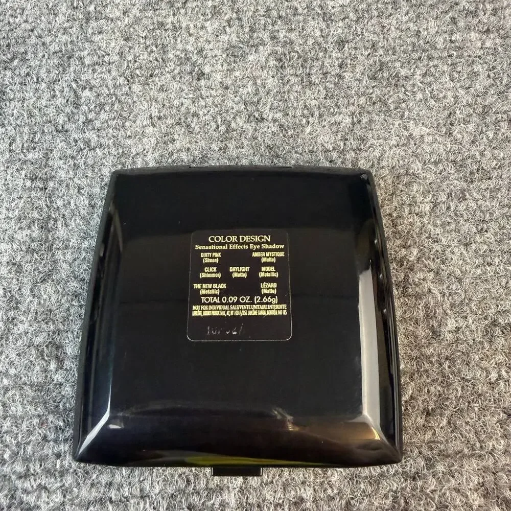 Eyeshadow cosmetic product